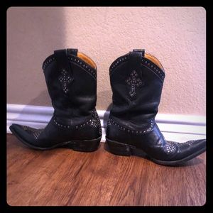 Old gringo black studded cross boots